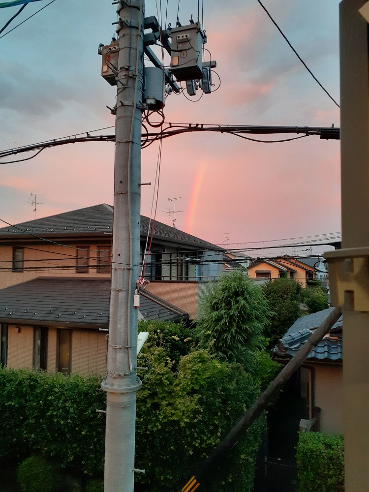 夕焼けの虹